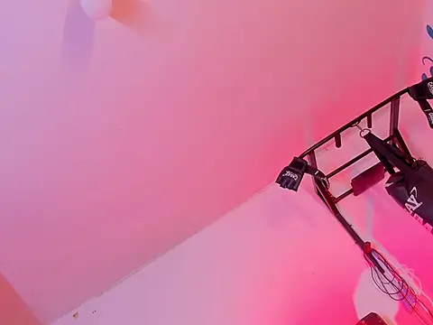 Queen_Charlotte_Hots webcam