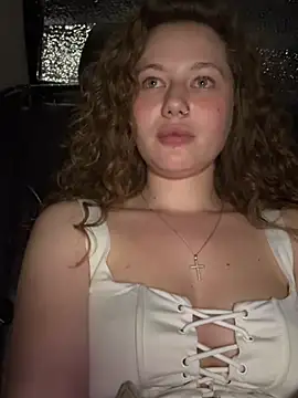 AsynaYuuki Live Web Cam Show