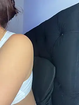 HayleyRoss_ webcam