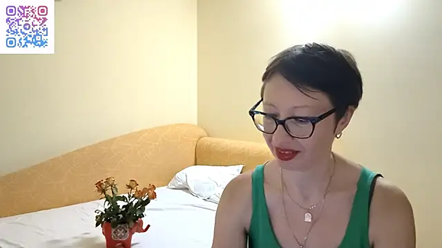 BellaRose_2020 webcam