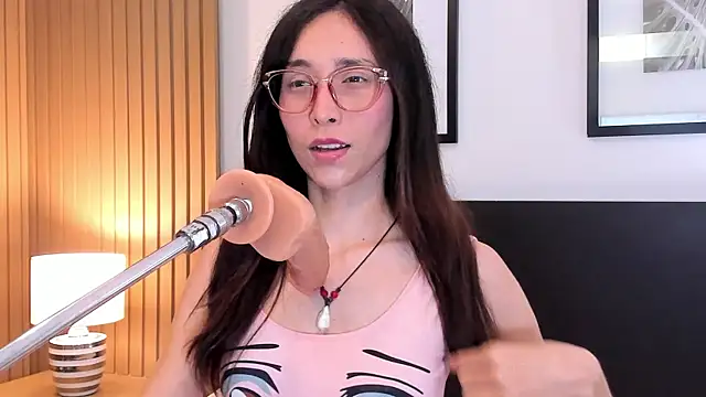 doll_bella_ webcam