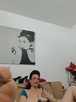 RebeccaNoble webcam