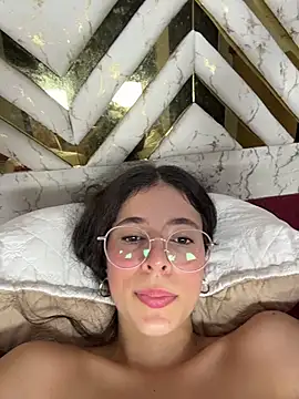 lovelygirlEva webcam