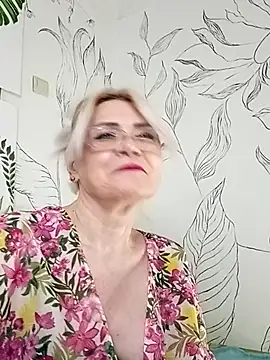 Catty_Lady webcam