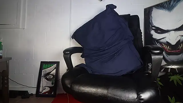 Pussypounder_10 webcam