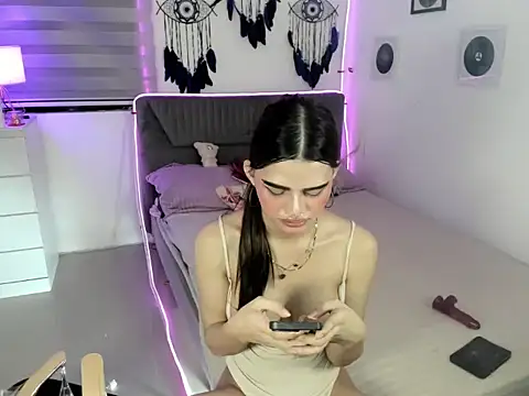 tstoni_talks webcam