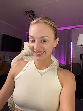 Mally_Say webcam
