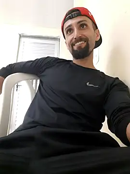 Luccareli10's live cam
