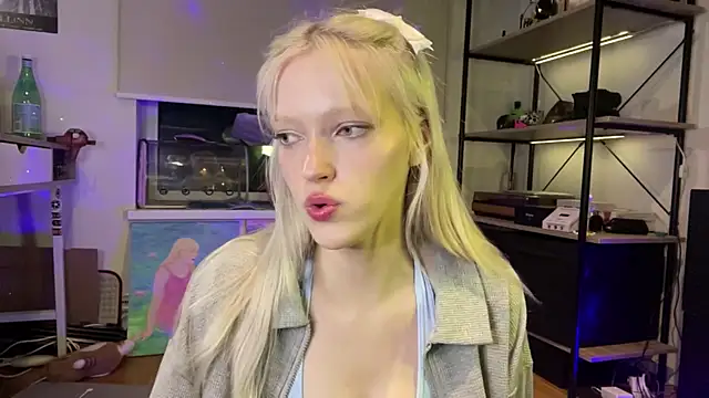ShoshanaNogueras webcam
