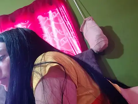 Doll_Hot22 webcam