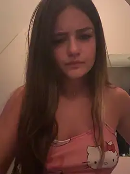 petiteambre's live cam