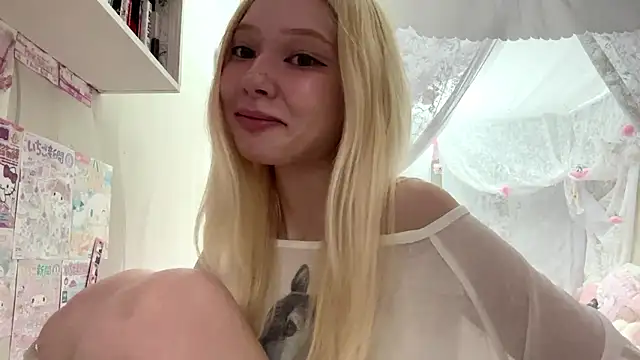LinaFloww's live cam