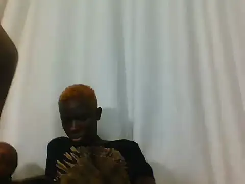 Goldy_petite webcam