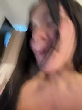 IvyValentine webcam