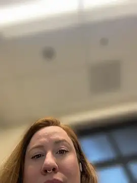 HelloTitti webcam