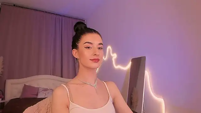 LauraCoy webcam