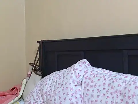 kinkydolll webcam