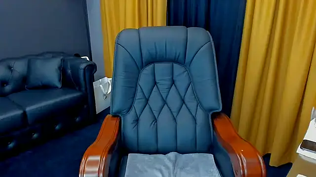 HaleySweet18 webcam