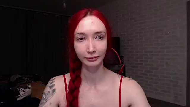 Roxy_Silver webcam