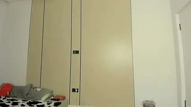 ka00ru_chan webcam