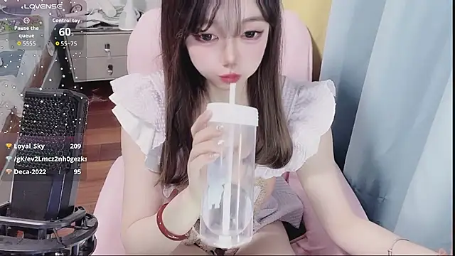 Lucky_Cici webcam
