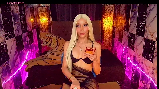SeductiveSamanthaTS webcam