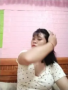 Xuka_lyss webcam