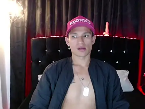 damian_dimon webcam