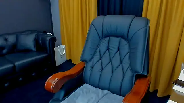 HaleySweet18 webcam
