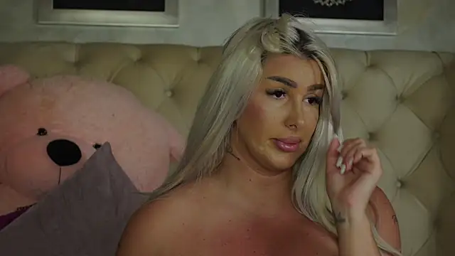 Squirt_Tanya webcam