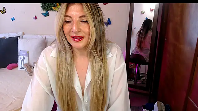 Jolie-Mature webcam