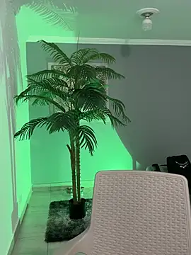 Mau_White Live Web Cam Show