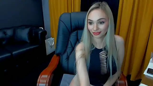 HaleySweet18 webcam