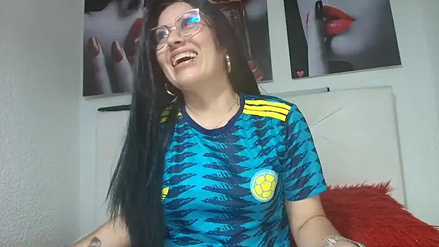 Tania_mature webcam