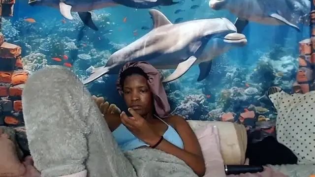 AfricanBarbiee69 webcam