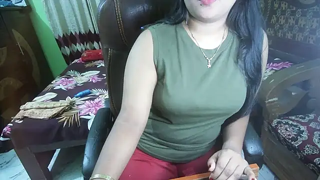 BengaliQueenStar webcam