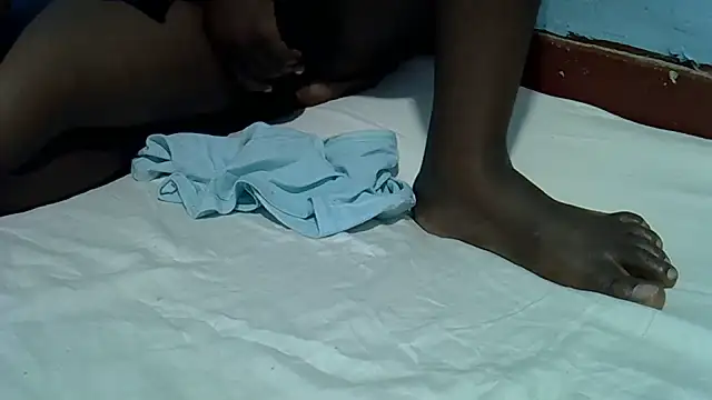 blackgal2 webcam