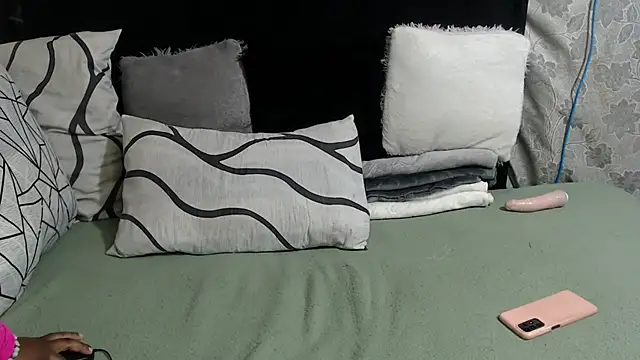 CyanBitch webcam