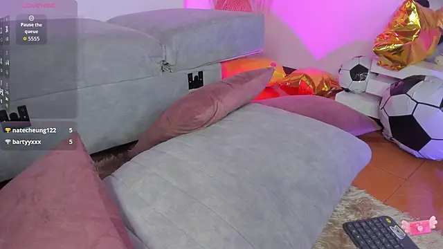Amelie_Wine webcam