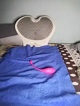 Zu_naa webcam