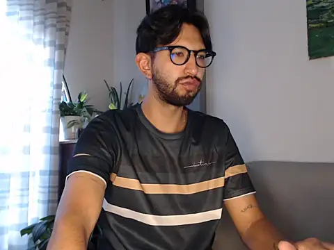 thomass1018 webcam