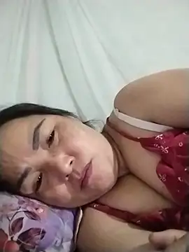 Naaya8109 webcam