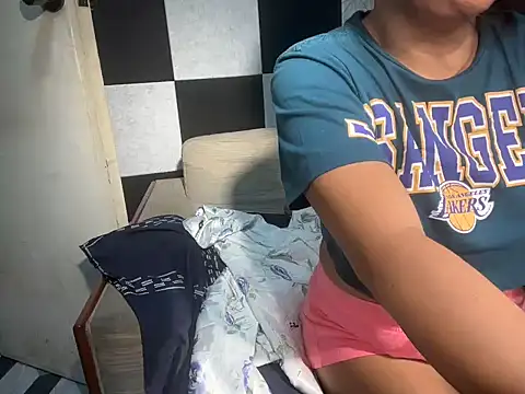 asian-doll webcam