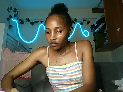 Velvet_peach webcam