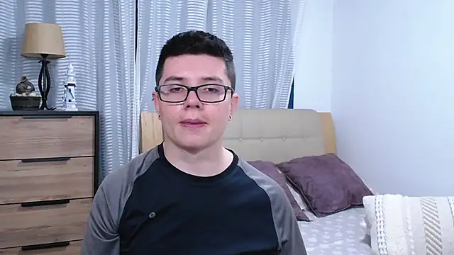 blackfoxxx69 - BlackFoXXX69's free webcam - UK Sex Cams