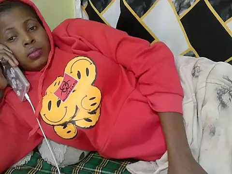 lilmomaa webcam