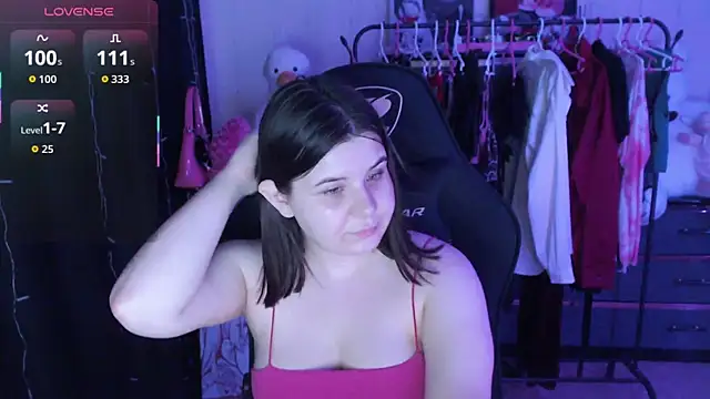 AmyVibess live cam on StripChat