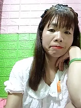 AmyLinee01 webcam