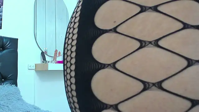 conni_f00x webcam