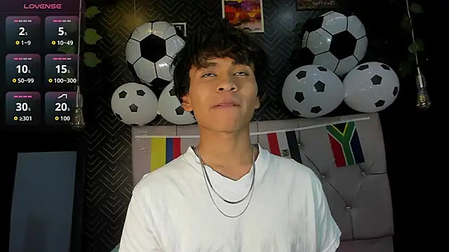 Ethan_Westt webcam
